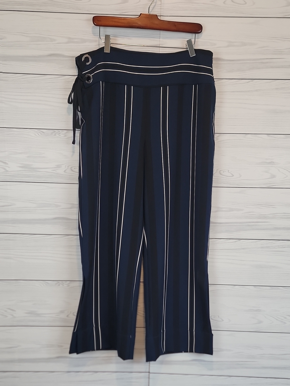 I.N.C Navy Stripe Wide-Leg Ankle Pants with Side Tie Womens Size 14